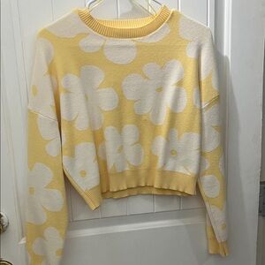 Yellow Floral Crewneck Crop Top Sweater